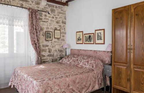 Old Town Apartment | Apartments Kaleta