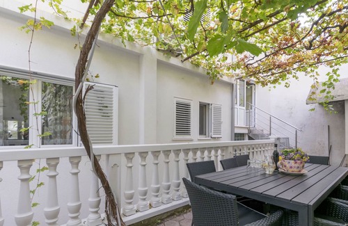 Dugi Rat Apartment | Apartments Maika (58741-A4) - Duce