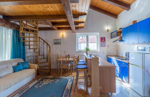Porec Apartment | Apartments Marko, (13101), Porec, hr