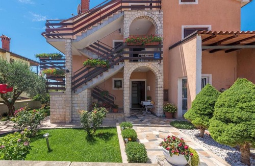 Novigrad House | Apartments Nerina