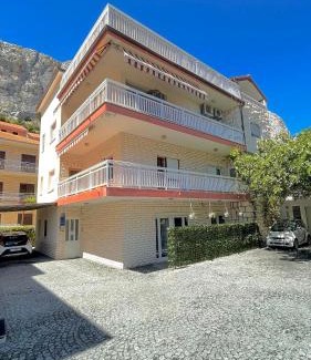Omis Apartment | Apartments Neven