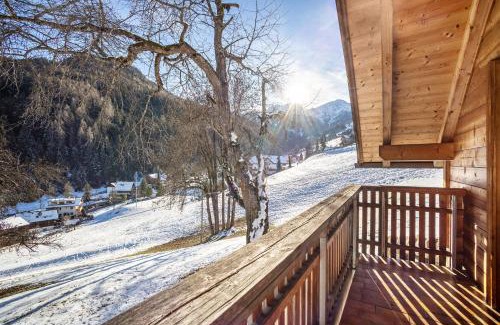 Casola Ski Chalet | Apartments Perfila Ferienchalet