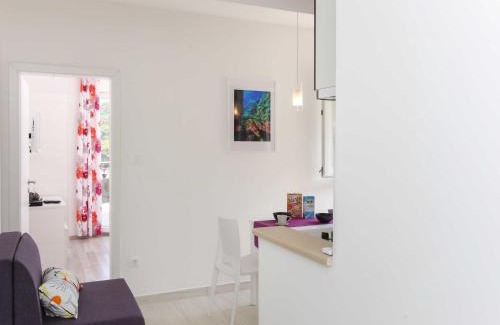 Saplunara Apartment | Apartments Posta - One-Bedroom Apartment with Terrace and Sea View - Apartman 5