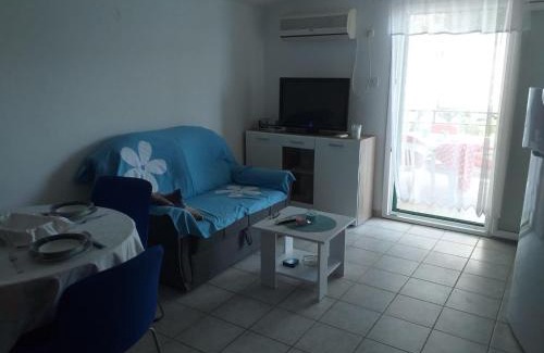 Kaprije Apartment | Apartments Rosa