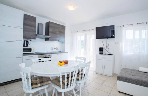 Lopar Apartment | Apartments Sanjin, (13693), Lopar, hr