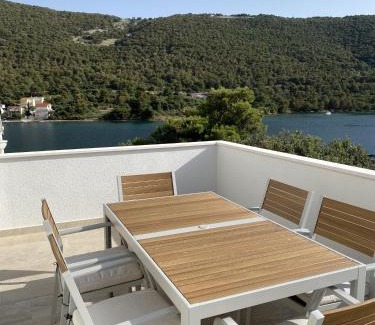 Grebastica House | Apartments Vala