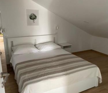 Grebastica House | Apartments Vala