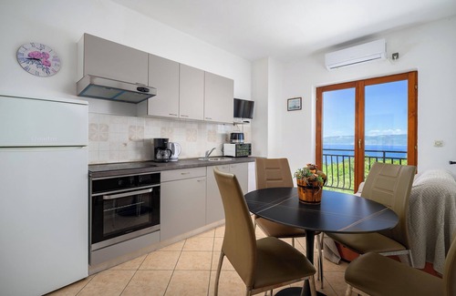 Drenje Apartment | Apartments Wellness (75751-A3) - Ravni