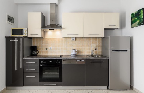 Drenje Apartment | Apartments Wellness (75751-A5) - Ravni