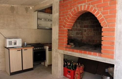 Cove Rogacic Apartment | Apartments with a parking space Vis - 8869