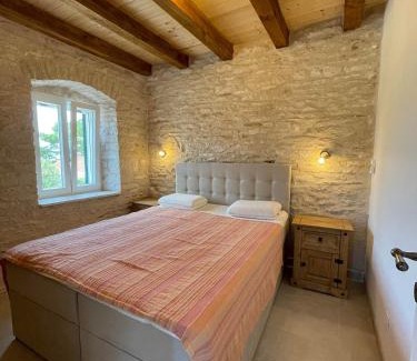 Skrip Apartment | Apartments with parking space Skrip, Brac - 23826
