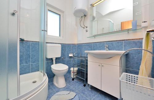 Vinisce Apartment | Apartments with parking space Cove Ljubljeva, Trogir - 18371