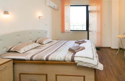 Golden Sands Apartment | Apartments Yalta