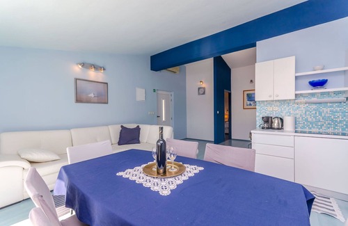 Okrug Donji Apartment | Apartments Zdenka (37651-A2) - Okrug Donji (Ciovo)