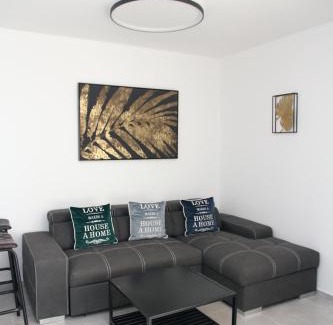 Bat Yam Apartment | Apartments4you Leonardo 17