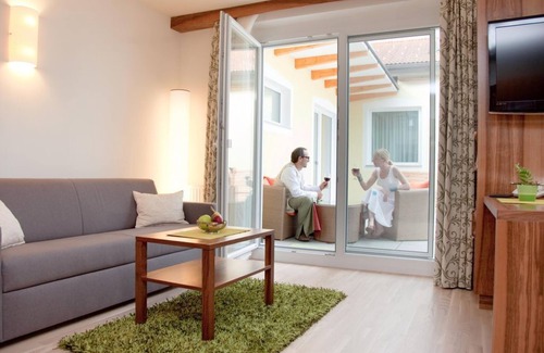 Bad Waltersdorf House | Apfelsuite ab 3 Nächte Halbpension - Hotel-restaurant Teuschler-mogg