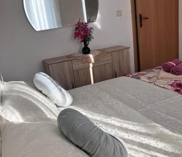Klanfari Apartment | App Matea