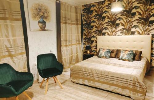 Morieres-les-Avignon Apartment | Appart 1 ch rénové avec piscine