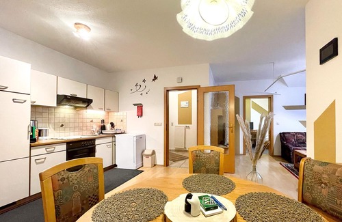 Oeblarn Apartment | Appart. Nr.3, max. 6 pers. 4 bedrooms, shower/WC - Gasthof* zum Stralz'n