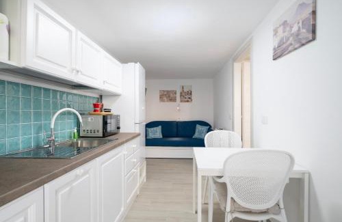 Torre di Bari House | Appartamenti in Casa Janas