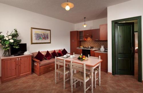 Sos Alinos Apartment | Appartamenti Le Ginestre e Gli Oleandri