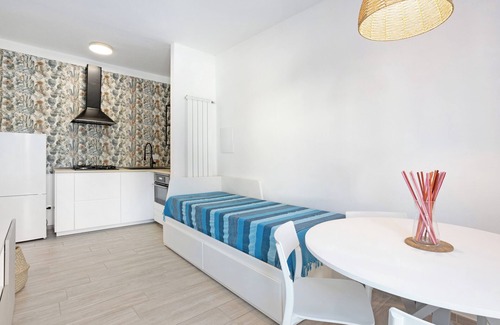 Fiumaretta Apartment | 'Appartamento 1' Near the Beach with Wi-Fi & Garden