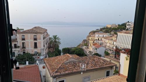 Pizzo Apartment | Appartamento degli Dei