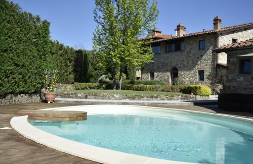 Rignano sull'Arno House | Appartamento in Villa con Piscina - Mhateria Relais