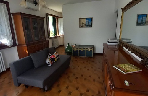 Pieve a Nievole Apartment | Appartamento Luminoso con Giardino e Barbecue in Zona Tranquilla