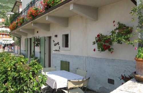 Cassone Apartment | Appartamento La fontanella