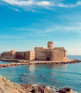 Le Castella Apartment | Appartamento moderno