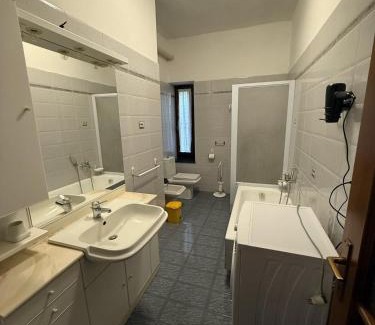 Tortona Apartment | Appartamento Tortona, in via Pernigotti