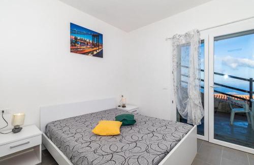 Trinita d'Agultu Apartment | Appartamento vista mare FT2