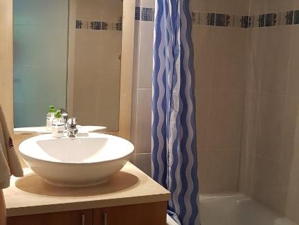 Luz-Saint-Sauveur Apartment | Appartement 2 chambres avec jardinet, piscine vue sur la montagne