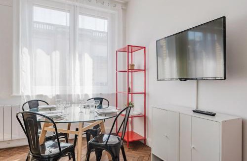 Historic Center Apartment | Appartement 2 chambres, proche métro
