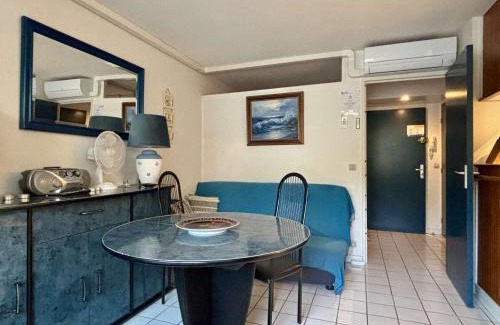 Plage d'Argeles Apartment | Appartement 2 pièces cabine 4 couchages ARGELES SUR MER AR370-072
