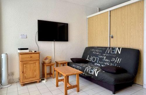 Plage d'Argeles Apartment | Appartement 2 pièces avec terrasse et parking à 150m de la mer - FR-1-225-451