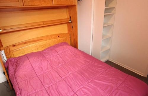 Bagneres-de-Luchon Apartment | Appartement 2 Pièces avec Cabine, Parking, Internet - Bagnères-de-Luchon - FR-1-313-159