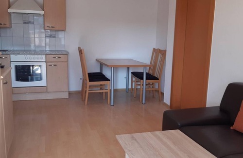 Illmitz Apartment | Appartement/2 Schlafräume/couch/hof - Ferienwohnungen & Weingut Fam. Kroiss