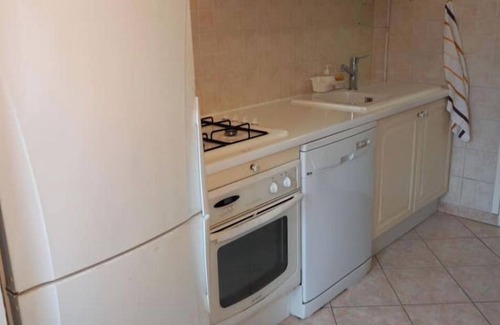 Meudon-la-Foret Apartment | Appartement 3 Chambres Proche de Paris des Lacs et de la Foret