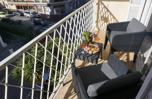 Le Cannet Apartment | Appartement 3 Pièces, Centre Cannes À15min du Palais , Croisette et Plage