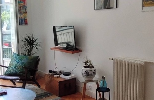 Liberation Apartment | Appartement 45 M2 Confortable et Très Bien Situé