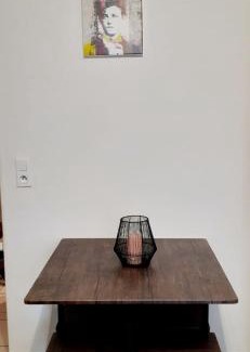 Charleville-Mezieres Apartment | Appartement atypique proche theatre place ducale