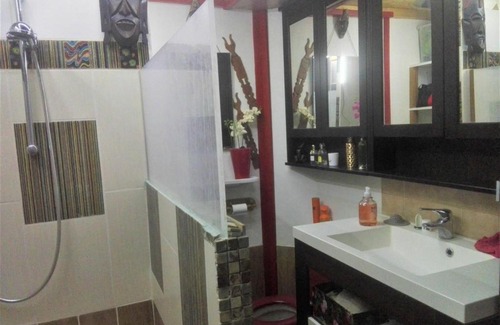 Aix-les-Bains City Center Apartment | Appartement Aix-les-Bains, 2 pièces, 2 personnes - FR-1-555-7