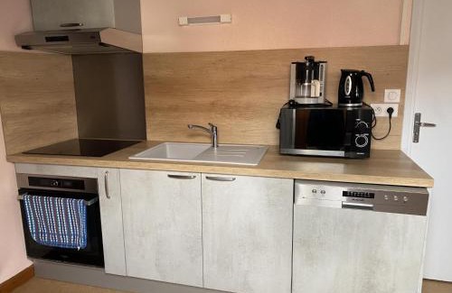 Arfeuilles Apartment | Appartement Arfeuilles, 2 pièces, 3 personnes - FR-1-489-158