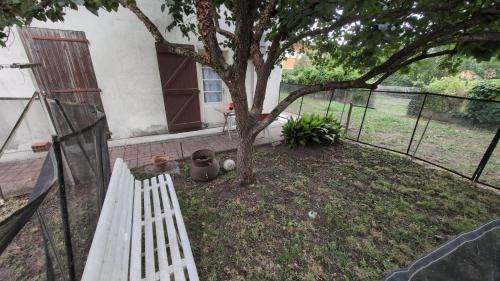 Le Fossat Apartment | Appartement avec jardin centre village avec accès PMR