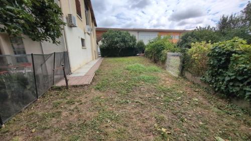 Le Fossat Apartment | Appartement avec jardin centre village avec accès PMR