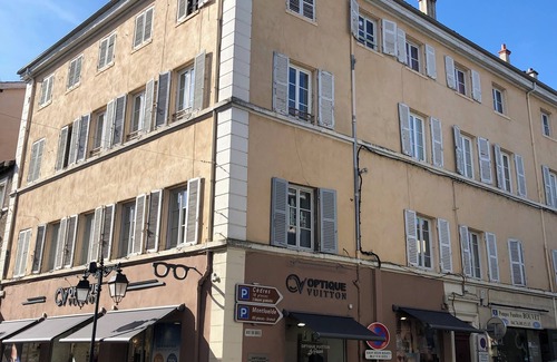 Trevoux Apartment | Appartement Centre de Trévoux