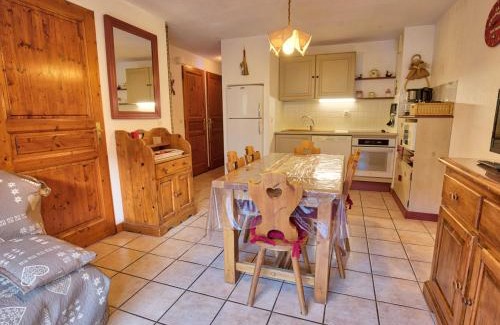 Flumet Apartment | Appartement chaleureux 37m² au pied des pistes avec wifi et parking - FR-1-505-20