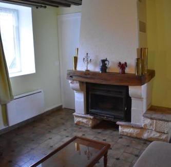 Conches-en-Ouche Apartment | Appartement chez Claudine